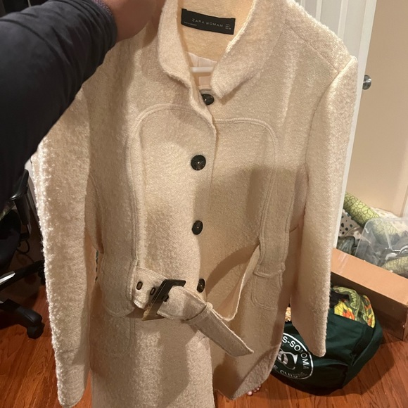 Zara Boucle- Like Jacket - Picture 1 of 4